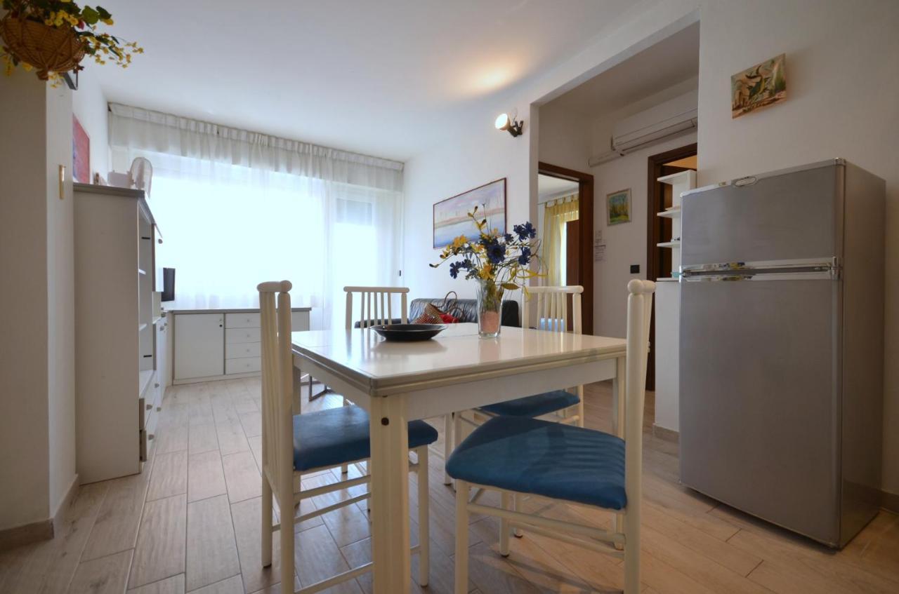 Ferienwohnung Alisei Lignano Sabbiadoro Exterior foto